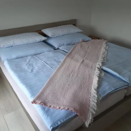 Bameh Apartment